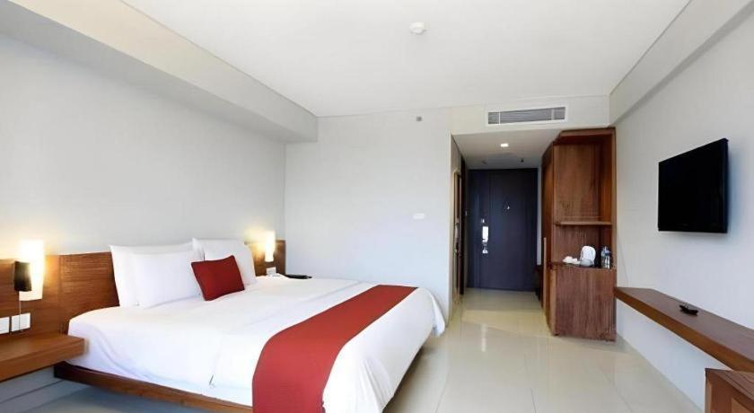 Mitra Bandung Hotel Екстериор снимка